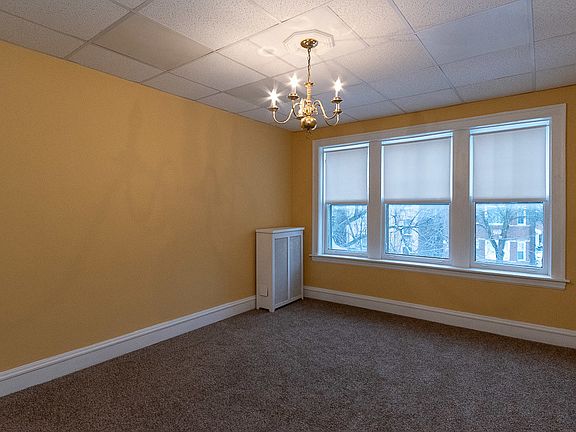5th image of 6326 N Artesian Ave #F2