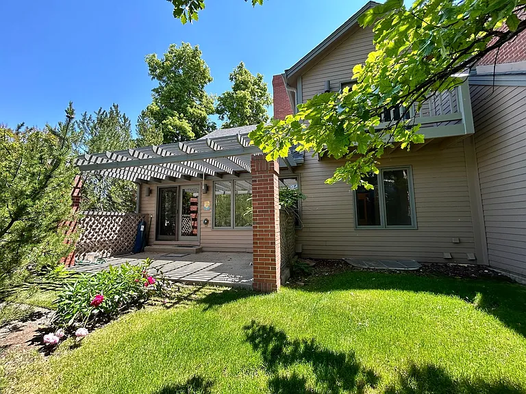 7298 Siena Way — Photo 17