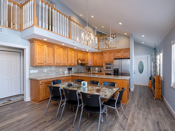 5th image of 110 Plantation Shores Dr