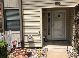 810 N 46th St, Grove, OK 74344