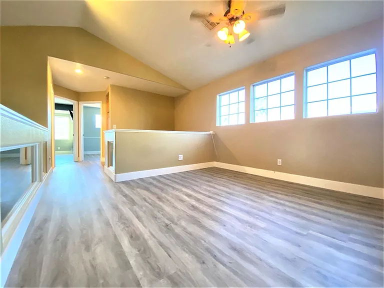 8013 Coral Point Ave — Photo 33