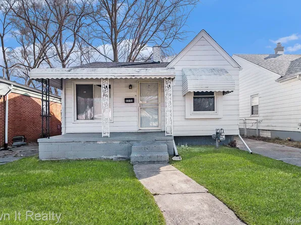 8844 Saint Marys St, Detroit, MI 48228