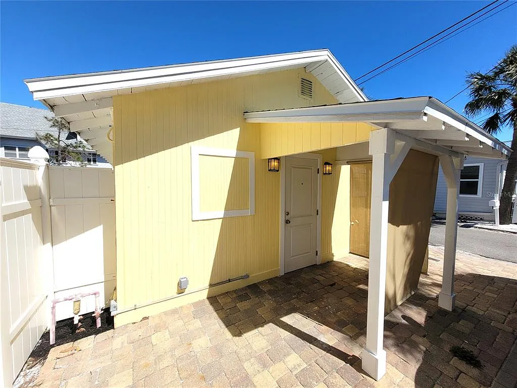 Studio, 1.0 bath, 400 sqft, $1,750 — Photo 4