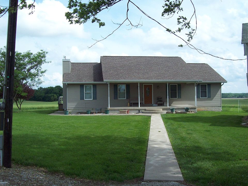 1st image of 760 Dolls Orchard Ave