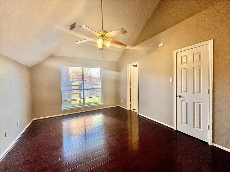 146 Skycrest Dr — Photo 15