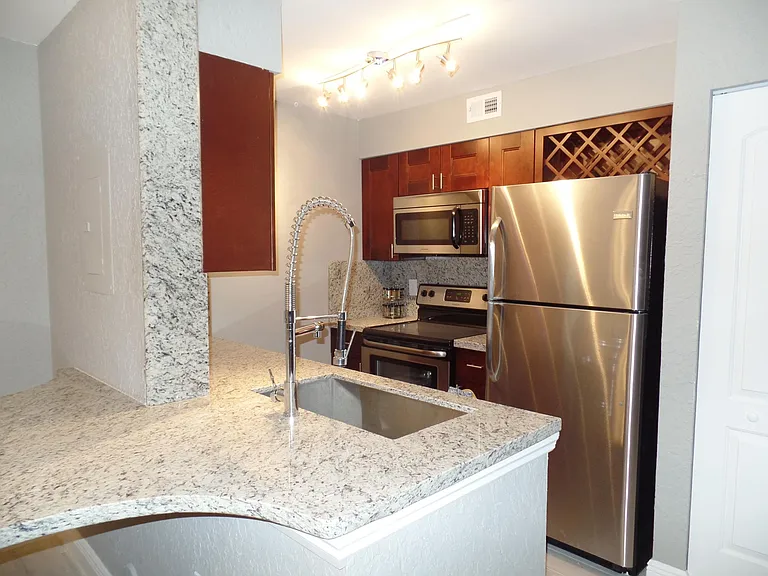 2851 N Oakland Forest Dr #111 — Photo 14