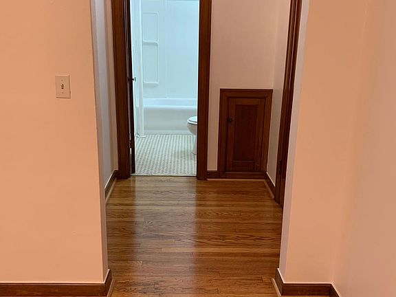 4th image of 715 2nd Ave N APT 304
