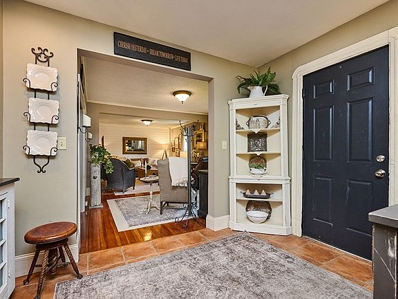 5th image of 27 Prospect St