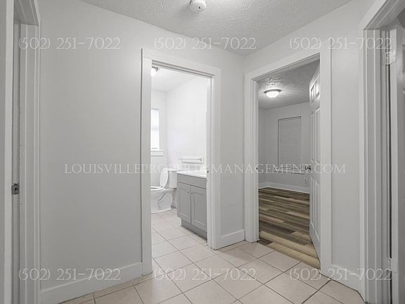 5th image of 310 S 28th St #1