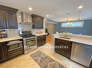 467 Albemarle Rd, Newtonville, MA 02460