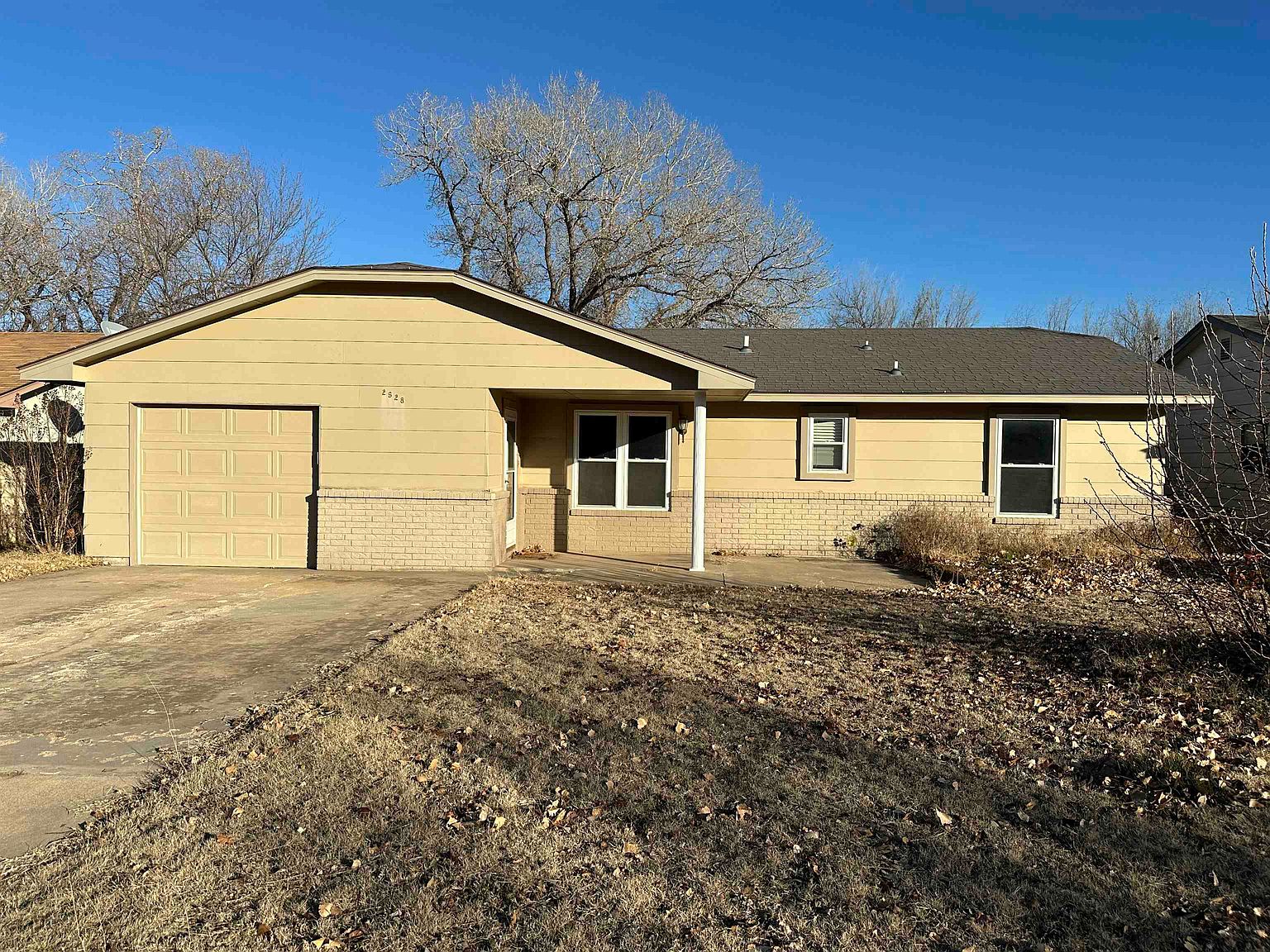 2928 Edgewood Dr, Woodward, OK 73801 | MLS #20241843 | Zillow