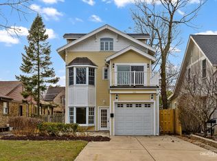 636 Burton Ave, Highland Park, IL 60035