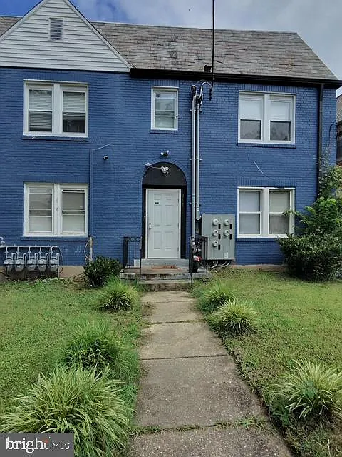317 Decatur St NW #4