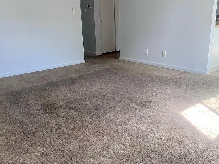 1714 Ross Cir #3 — Photo 10