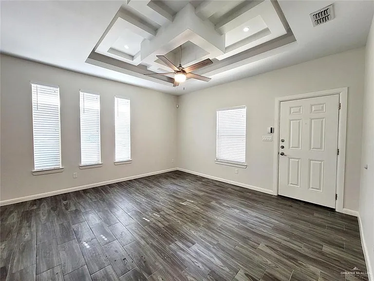 705 E Myrtle Beach Ave #3 — Photo 9