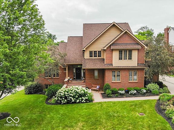 2nd image of 11630 Woods Bay Ln