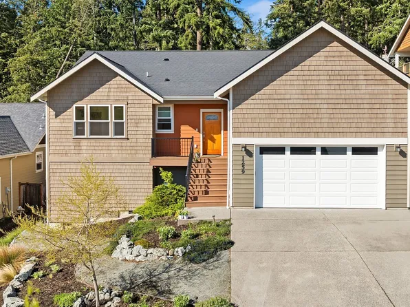 1259 Curtis Way, Freeland, WA 98249