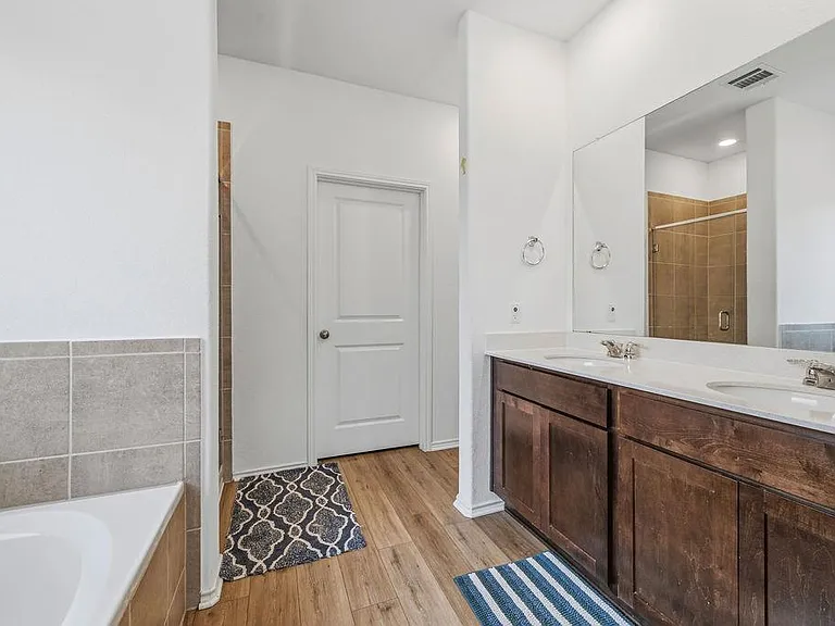 1733 Catahoula Dr — Photo 17