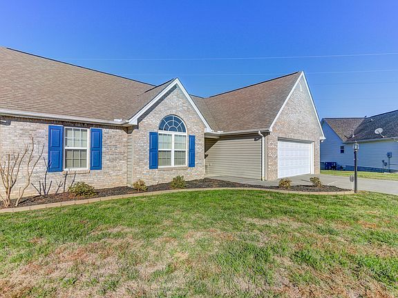2nd image of 6415 Archwood Ln