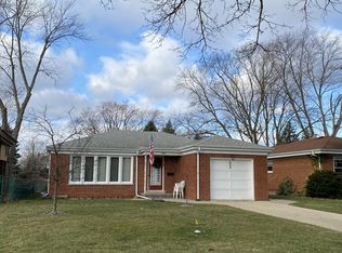 644 N Broadway Ave, Park Ridge, IL 60068