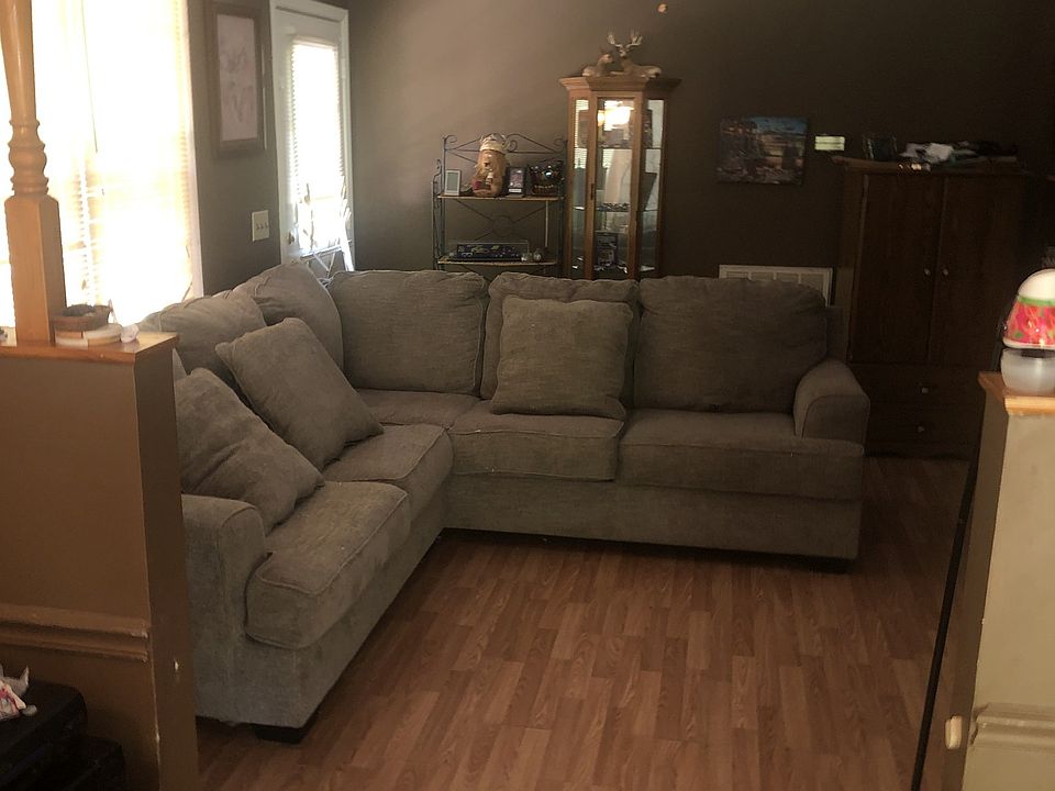 2nd image of 300 Durrett St