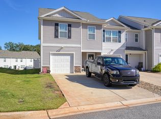 1210 N Norwhich Ln, Spartanburg, SC 29301