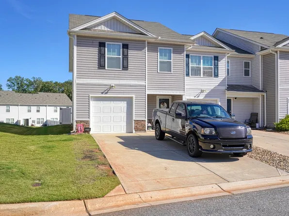 1210 N Norwhich Ln, Spartanburg, SC 29301