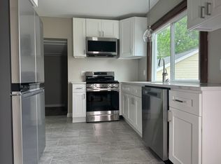 4817 William St, Lancaster, NY 14086