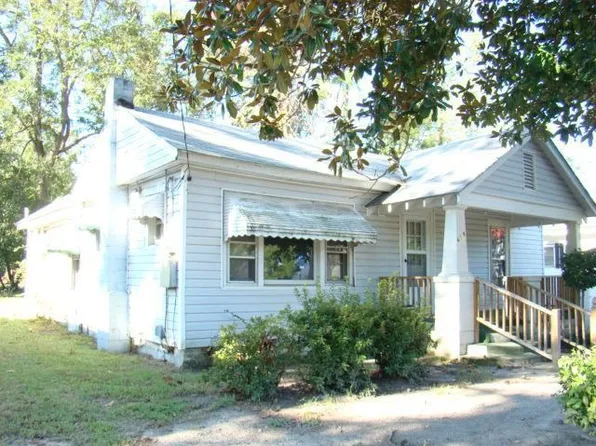 619 Clyde St, Rocky Mount, NC 27803