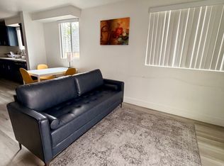 215 E 29th St #1/2, Los Angeles, CA 90011