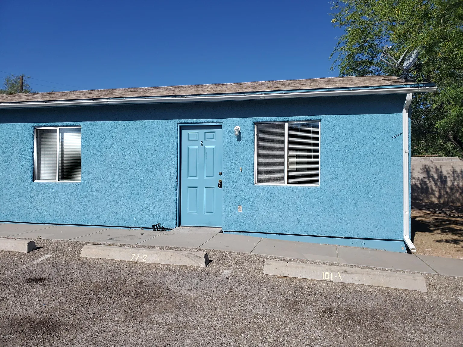 2 bed, 1.0 bath, 763 sqft, $950 — Photo 1