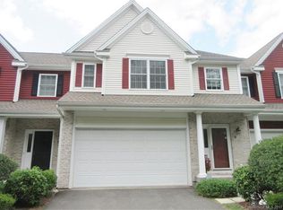 9 Bridlewood Ln, Vernon, CT 06066