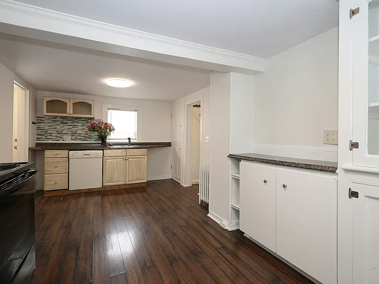 48 W Branchville Rd — Photo 8