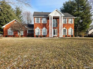 1929 Mapleview Ct, Swansea, IL 62226