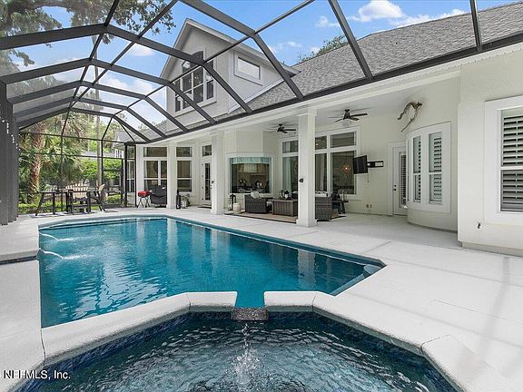 2nd image of 376 CLEARWATER Drive