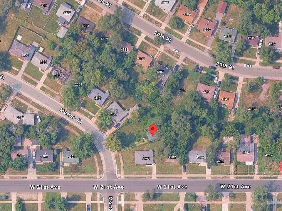 2nd image of 2083 Williams St