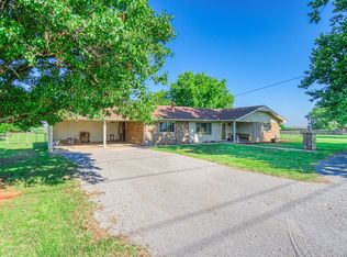 1628 S 28th St, Clinton, OK 73601