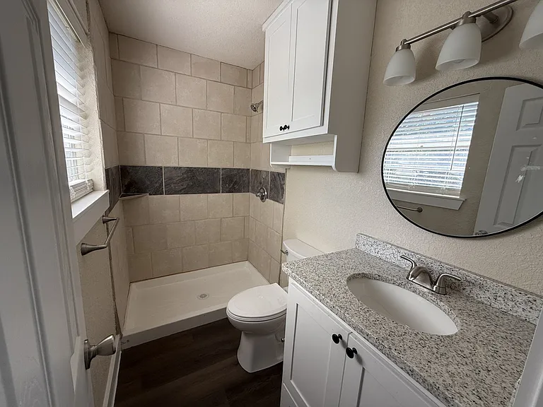 4806 Pinson Dr — Photo 7