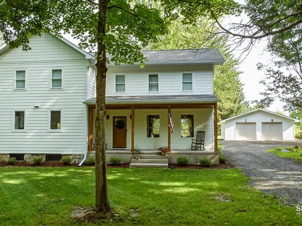 8881 Two Mile Rd NE, Ada, MI 49301