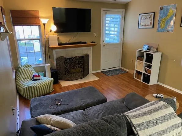 240 Meadow Ridge Rd #227, Galloway, NJ 08205