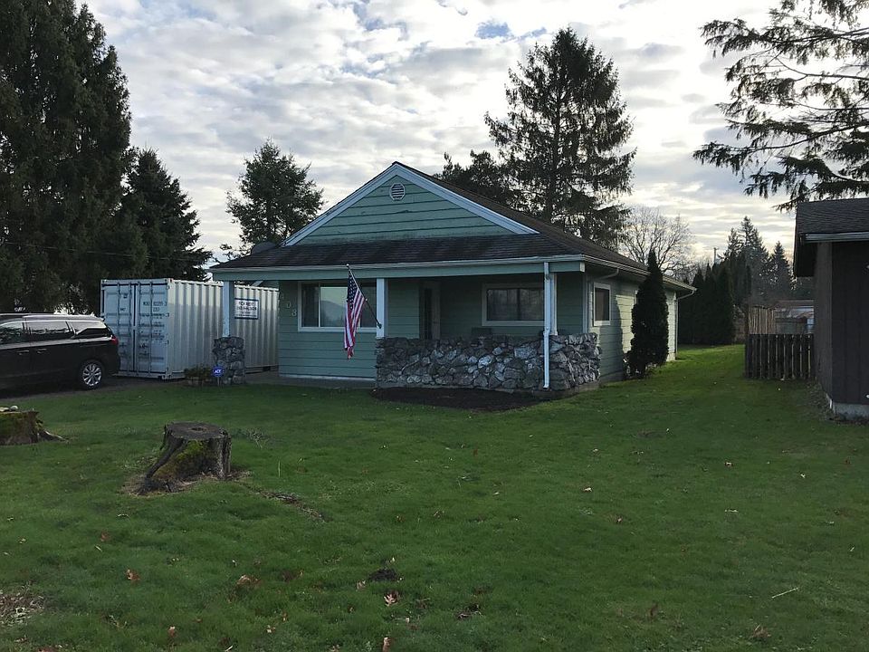 2nd image of 403 W 1st St