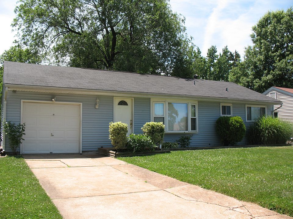 1st image of 7428 Rockwood Dr