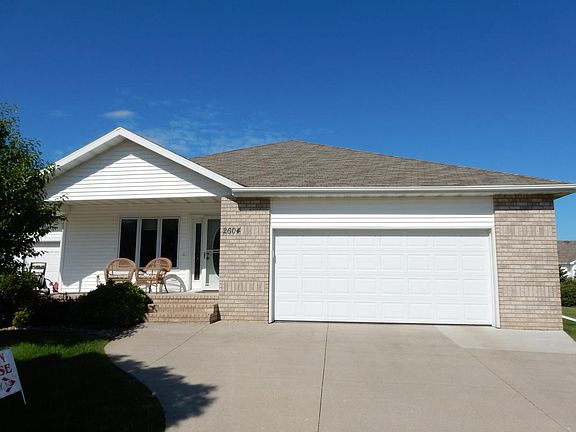 2nd image of 2604 Sara Lyn Dr