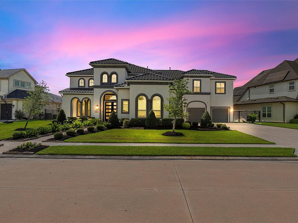 1st image of 10643 Crystal Spring Dr