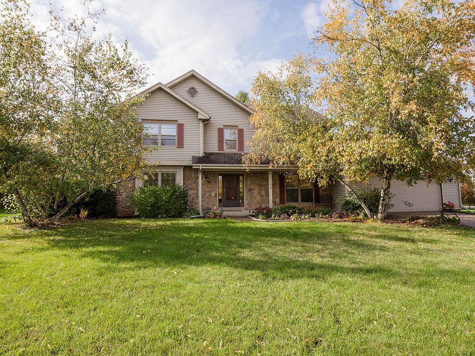 1st image of 2705 Chatsworth Cir