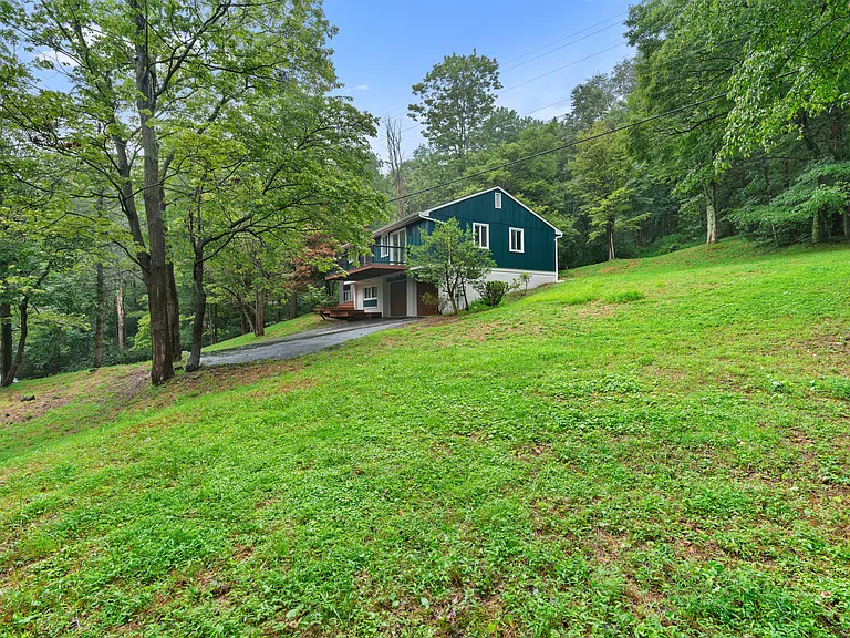 4309 Bulltown Rd — Photo 28