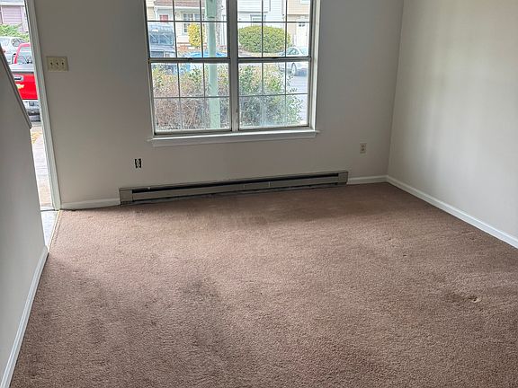 2nd image of 54 Mallard Ct