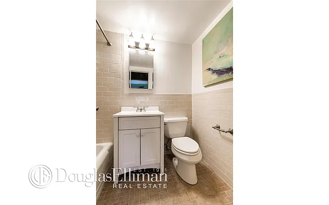 Sold by Douglas Elliman | media 14