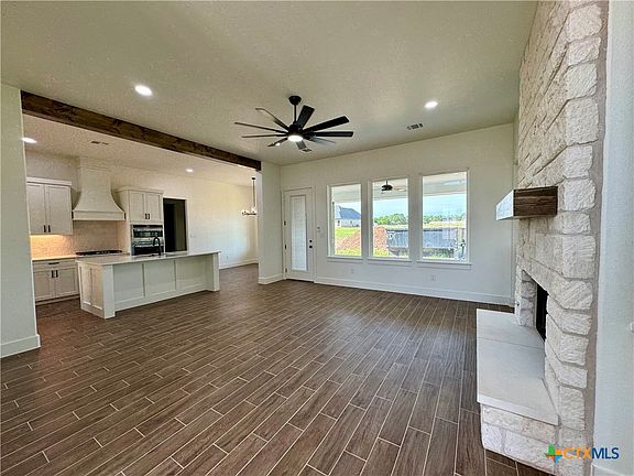 5th image of 4036 Aerie St
