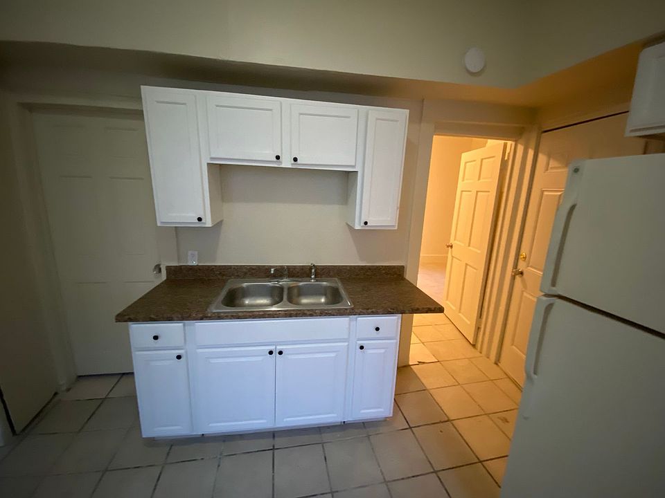 1st image of 2570 N 37th St #2570